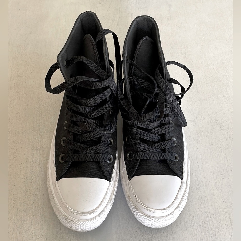 Converse Chucks with Lunarlon.